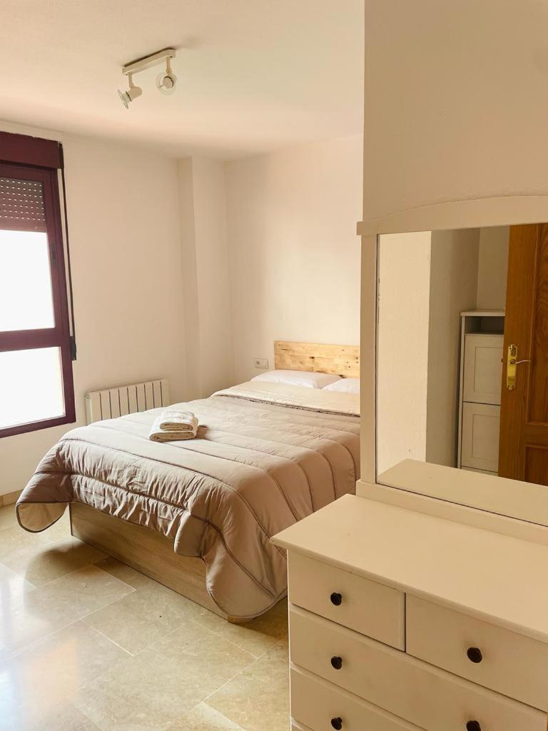 Apartamento, Piscina Y Parking Granada Tico Medina Exteriör bild